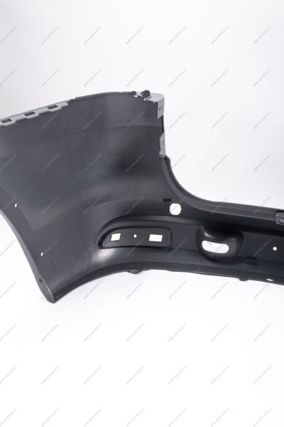 Бампер задний LARGUS Cross (не окраш) с тиснением с отверстиями под парктроник ( необход. заклепки 7703072337 (2шт) Lada LADA 8450009827