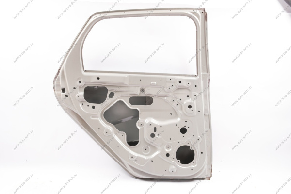 Дверь задняя левая Lada Vesta SW Cross (универсал) (катафорезный грунт) Lada LADA 8460013102