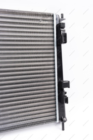 Радиатор охлаждения RENAULT Logan/ LADA Largus под авто с кондиц. после 03.2008 8кл Luzar LUZAR LRCRELO08139