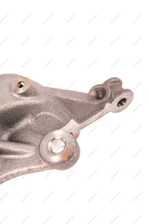 Кулак поворотный правый RENAULT Duster Renault RENAULT 400140943R