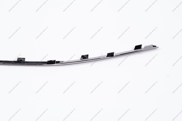 Молдинг решетки радиатора передний нижний правый (хром) Lada Vesta NG Lada LADA 8450041499