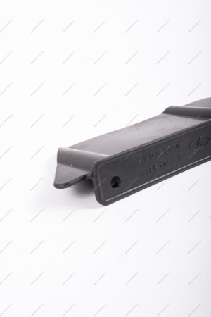 Брызговик переднего крыла ВАЗ-2190 правый Lada LADA 21900841530800