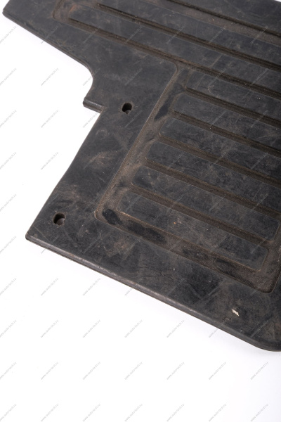 Брызговик переднего крыла ВАЗ-2121 правый (БРТ) Lada LADA 21218404310P