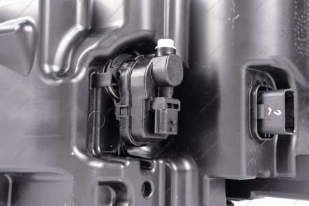 Фара правая светодиодная LADA Vesta NG ORIGINAL Lada LADA 8450040000