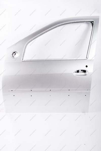 Дверь передняя левая LADA Largus/Лада Ларгус крашеная (с отв. под молдинг) 691 Платина (Серебристый Lada LADA 801013696R-691