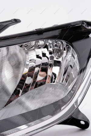 Фара левая (лампа H7) LADA Largus (FL) NEW Lada LADA 8450092037