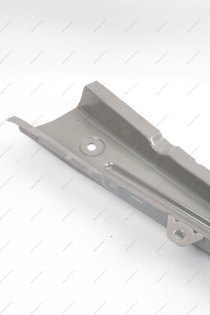 Усилитель брызговика верхний правый (FL) LADA GRANTA 2018- (стрела) Lada LADA 8450104960