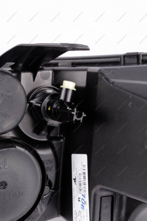 Фара правая (лампа H7) LADA Largus (FL) NEW Lada LADA 8450092036