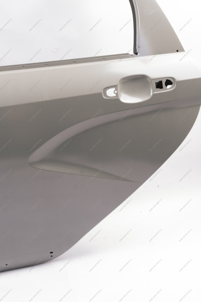 Дверь задняя левая Lada Vesta SW Cross (универсал) (катафорезный грунт) Lada LADA 8460013102