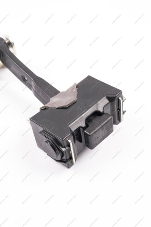 Ограничитель открывания задней двери левый/правый LADA Vesta/Веста Lada LADA 8450007885