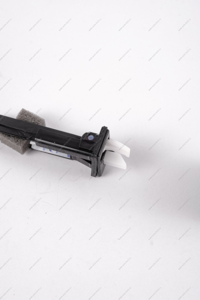 Замок лючка бензобака Renault Logan/Sandero/Kaptur/Duster 2015-/Arkana Renault RENAULT 788276143R