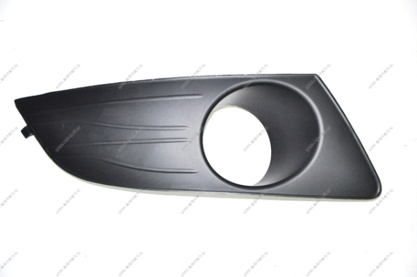 Облицовка переднего бампера правая RENAULT Logan/Рено Логан после 2010 Bodyparts Api RNLOG10-190B-R