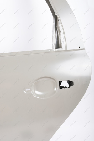 Дверь ВАЗ-1118/2190 задняя левая с брусом безопасности и прокладкой изоляционной (катафорезный грунт) Lada LADA 11180620001585