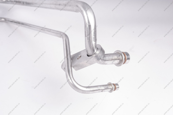 Трубопровод конденсатора LADA XRAY/Largus FL Renault RENAULT 924409059R