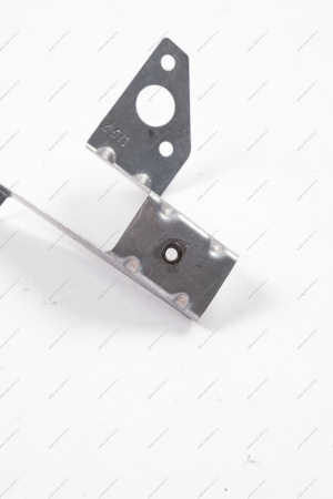 Кронштейн левого крыла Datsun боковой Nissan DATSUN 631415PA0C