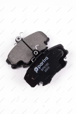 Колодки тормозные передние LADA Largus/Лада Ларгус 8 кл К-Т 1коробка (с усиками) с 4 шт. универсал PARTRA PARTRA BP6160