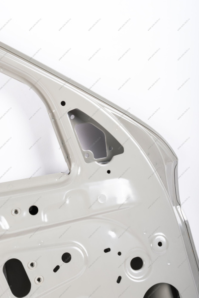 Дверь передняя левая Lada Vesta SW Cross /Sedan Cross (катафорезный грунт) Lada LADA 8450102349