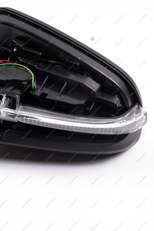 Зеркало наружное заднего вида левое (электропривод с повторителем)LADA Largus (FL) NEW (без накладки 8450108104) Lada LADA 8450091005