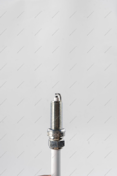 Свеча зажигания LADA Largus для двигателя 11182 Lada LADA 8450120838