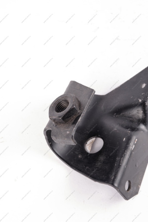 Кр-н заднего бампера ВАЗ-2105 боковой правый (крепёж труб) Lada LADA 21050-2804034-00