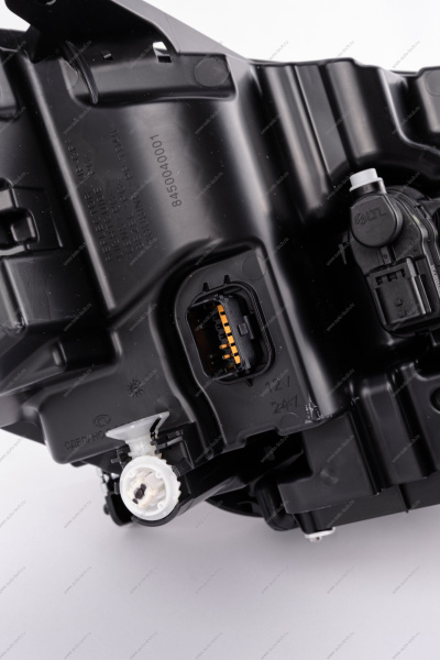 Фара левая светодиодная LADA Vesta NG ORIGINAL Lada LADA 8450040001