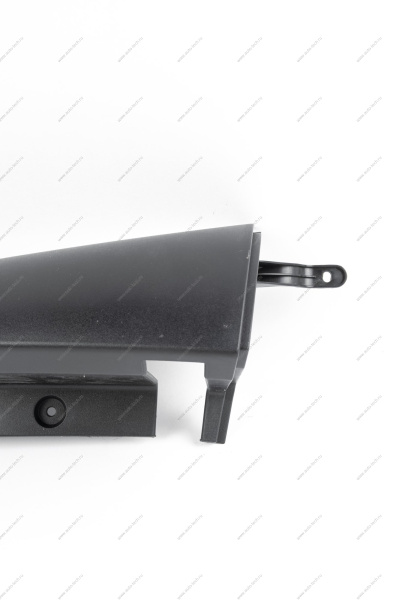 Накладка LADA Largus задней стойки правая (над задним фонарем) ( Полад г. Тольятти) Lada LADA 8450000421