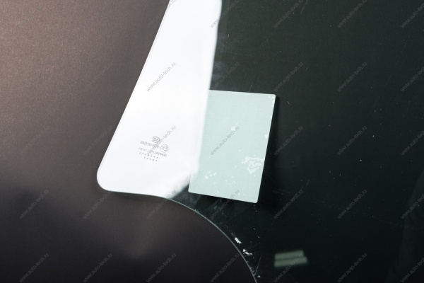 Стекло задней двери LADA Largus/Лада Ларгус правое 8200396076 Tinted (тонирован.) AGC Lada LADA 4028212