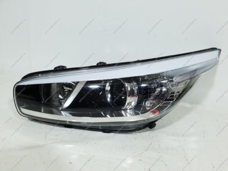 Фара с корректором левая Kia Ceed 2012-2018 DEPO DEPO 223-1149LMLDEM2
