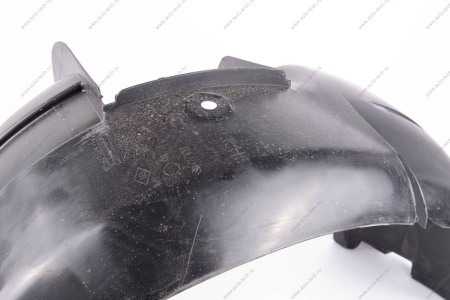 Подкрылок передний правый LADA Largus/RENAULT Logan 10-13 Renault LADA 638402115R