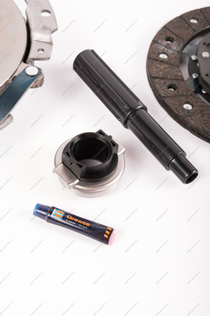 Комплект сцепления LADA Vesta (с тросовым приводом) с выжимным подшипником HOLA HOLA CH11010