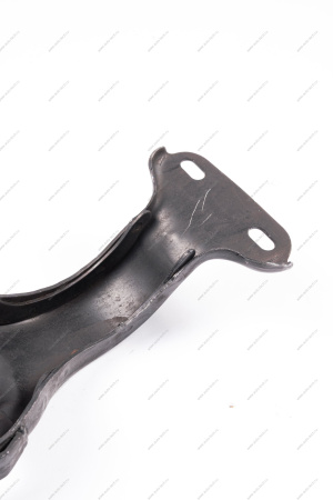 Траверса кпп (5-ст) LADA 21210100110020