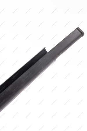 Уплотнитель LADA Vesta/Веста опускного стекла передней двери правый наружний 8450007720 Lada LADA 8450031736