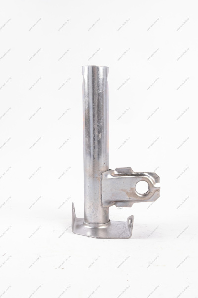 Кр-н бампера ВАЗ-2107 правый Lada LADA 21070280301600