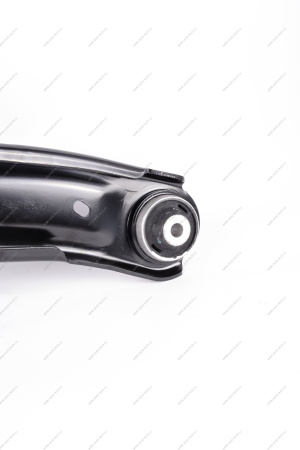 Рычаг LADA Vesta/Веста нижний правый с шаровой опорой и шарнирами в сборе (без гайки) Lada LADA 8450006732