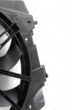 Вентилятор охлаждения с кожухом LADA Vesta/Веста/ XRay Gamma GAMMA GMEMR-19121