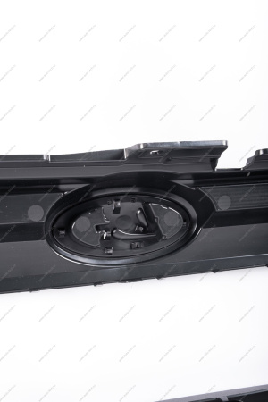 Бампер передний LADA NIVA TRAVEL + решетка радиатора 21230840101680 Lada LADA 21230280301580