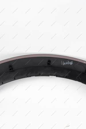 Накладка арки заднего колеса левая Lada Vesta SW Cross ( с скотчем) Lada LADA 8450031655