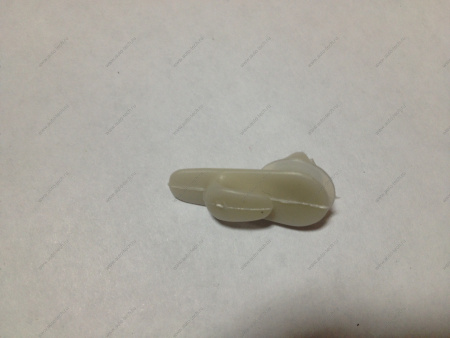 Пистон ВАЗ-2105 крепления обивки двери LADA 21050-6102053-00 Пистон ВАЗ-2105 крепления обивки двери LADA 21050-6102053-00