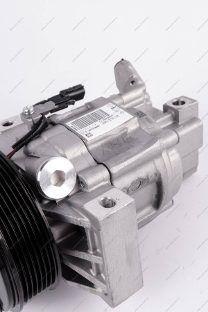 Компрессор LADA XRAY/Renault Logan II кондиционера двигат H4M Renault RENAULT 926000216R