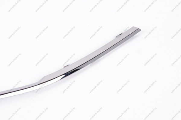 Молдинг решетки радиатора передний нижний левый (хром) Lada Vesta NG Lada LADA 8450041498