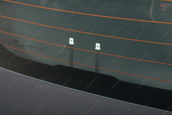 Стекло двери задка левое Tinted тонирован с э/о LADA Largus (AGC) Lada LADA 4028219