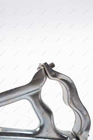 Кр-н крепления приемной трубы ВАЗ-2108/2109 с болтом + прижим Начало НАЧАЛО 2108-1203040/42