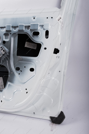 Дверь передняя правая LADA Largus/Лада Ларгус крашеная (с отв. под молдинг) 221 Ледниковый (Белый) Gamma GAMMA 801002133R-221-Gamma