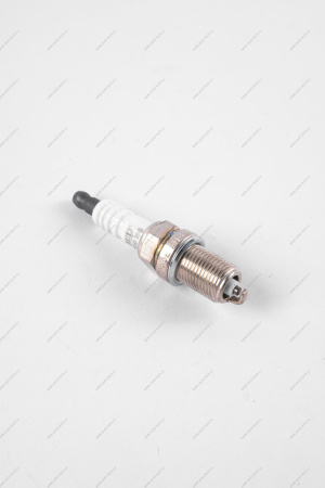 Свеча зажигания RENAULT Logan/LADA Largus/Logan 2014- (16 кл) K4M K4J E7J F4R 1шт Renault RENAULT 7700500180