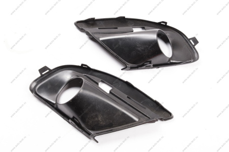 Облицовка переднего бампера под противотуманную фару правая +левая (FL) LADA GRANTA 2018 Кампласт КАМПЛАСТ-Т ООО г. Тольятти 8450100966+67