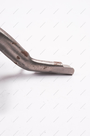 Петля ВАЗ-2101-2107 крышки багажника левая Lada LADA 21010560502300