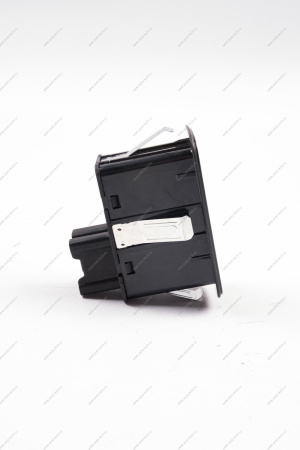 Переключатель стеклоподъемника Lada Vesta NG пассажира передней двери , хром AUTO Renault RENAULT 8450040661