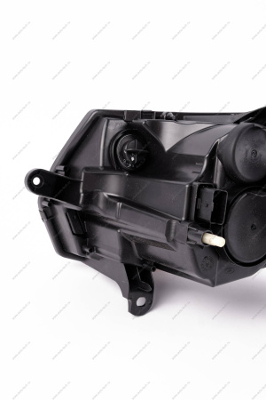 Фара правая LADA Largus (FL) NEW лампа H7 ORIGINAL Lada LADA 8450095268