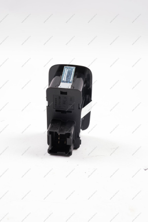 Переключатель стеклоподъемника Lada Vesta NG пассажира передней двери , хром AUTO Renault RENAULT 8450040661