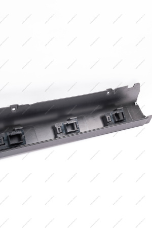 Обтекатель порога правый LADA NIVA TRAVEL Lada LADA 8450086249